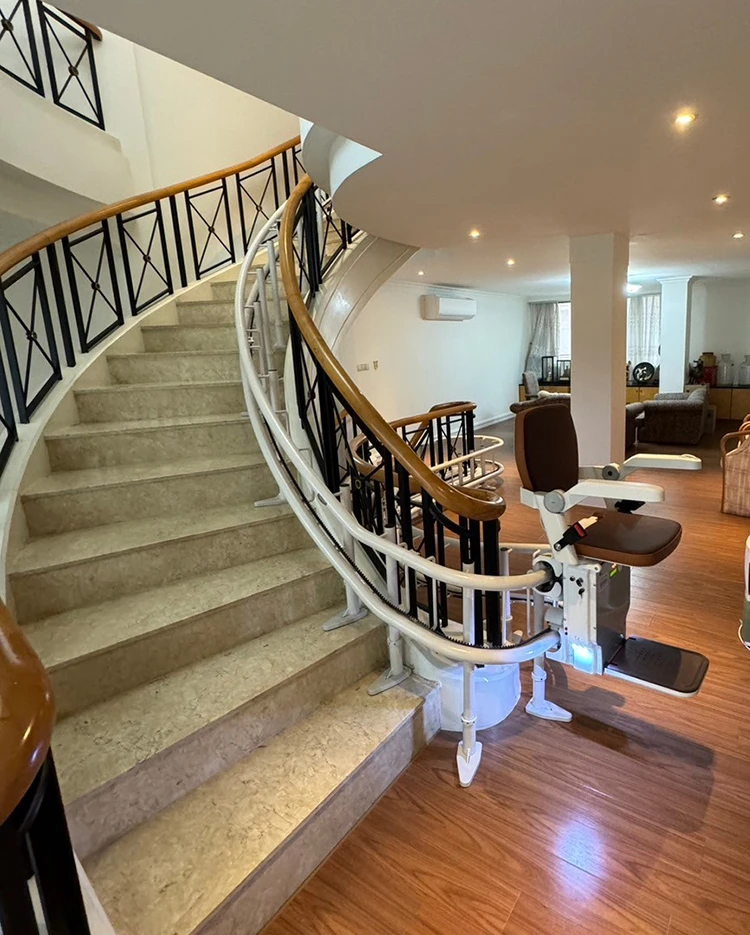 Arc-staircase-Curved-brown-1Fto3F (9)